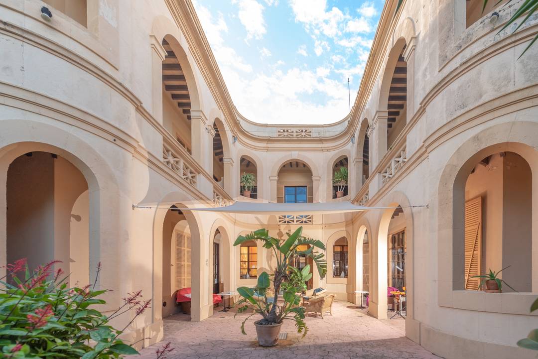 Luxury City Palace in Prime Location – Artà, Mallorca