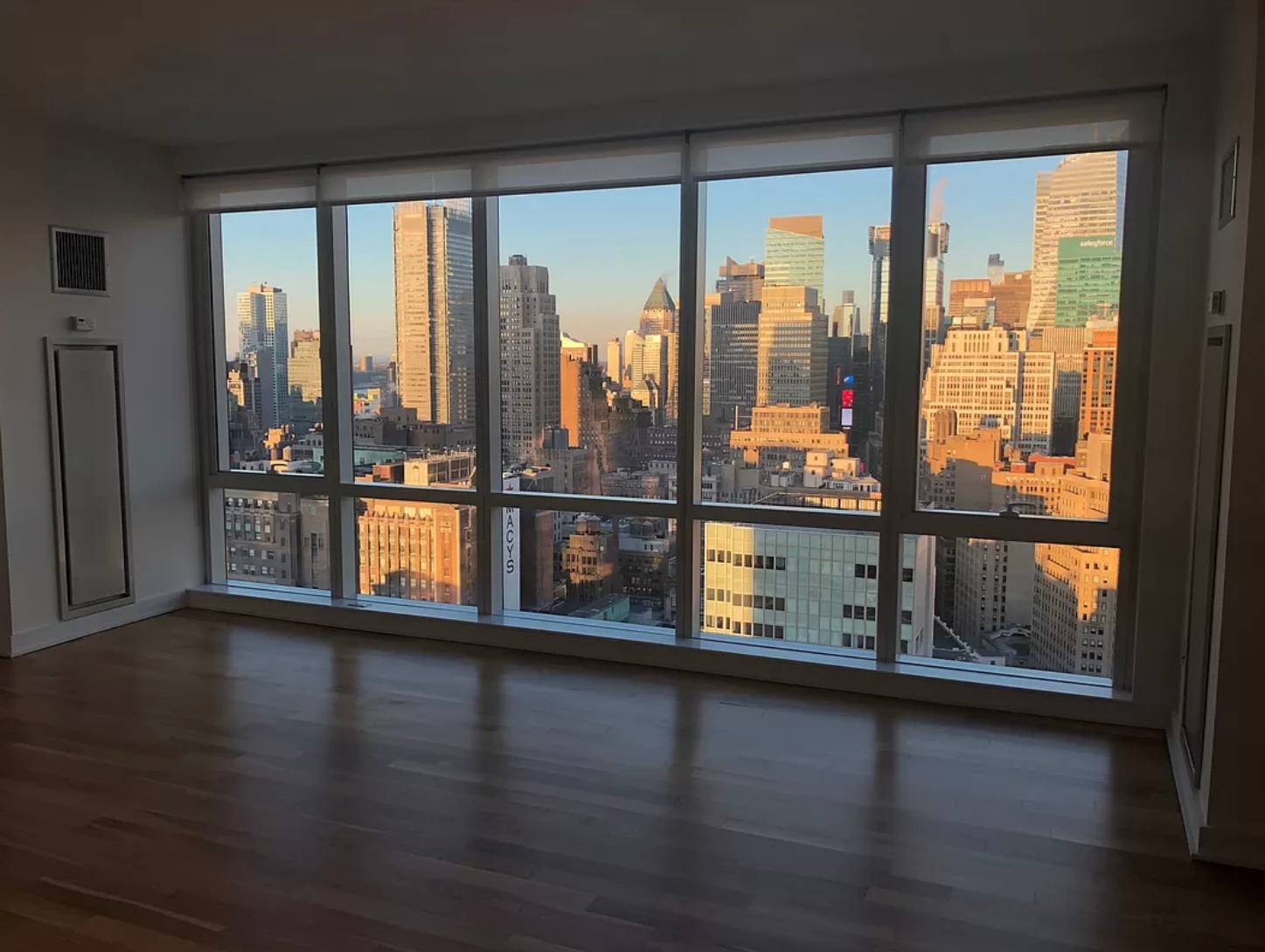 BREATHTAKING VIEWS 1 BED/1.5 BATH IN MODERN CHELSEA BUILDING