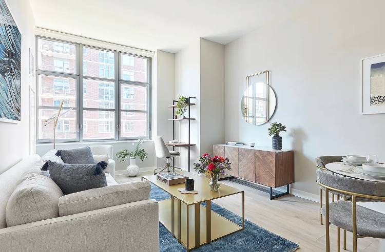 Dumbo Luxe One bedroom Stunner