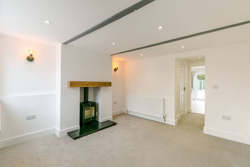 Authentic 2 bedroom Cottage in sought-after village in Nottinghamshire