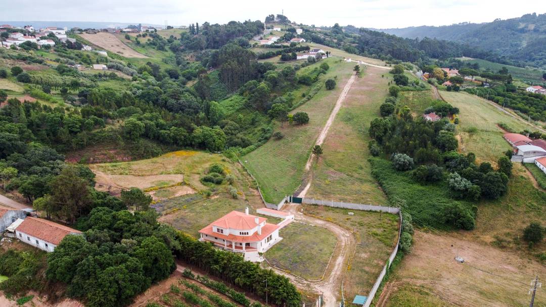 Turquel Estate | 6 BR Countryside House with 3 Hectares of land | Alcobaça | Silver Coast