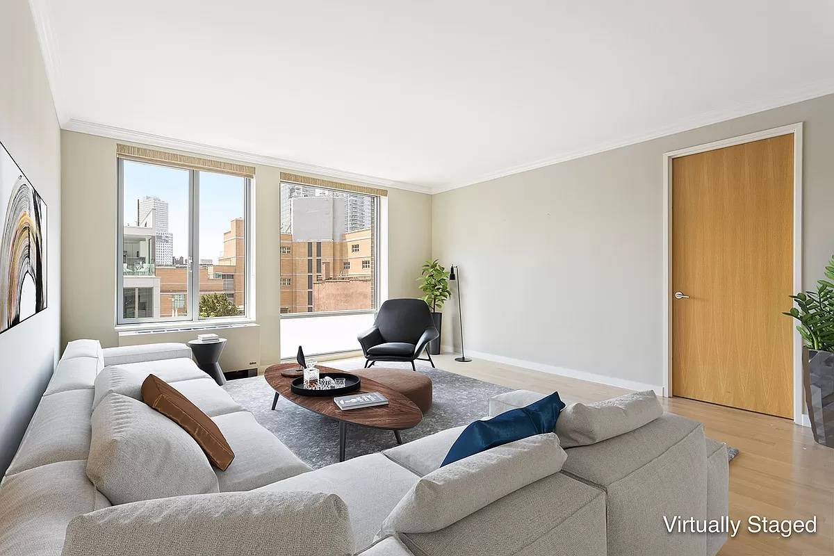 49 N 8th St #5G