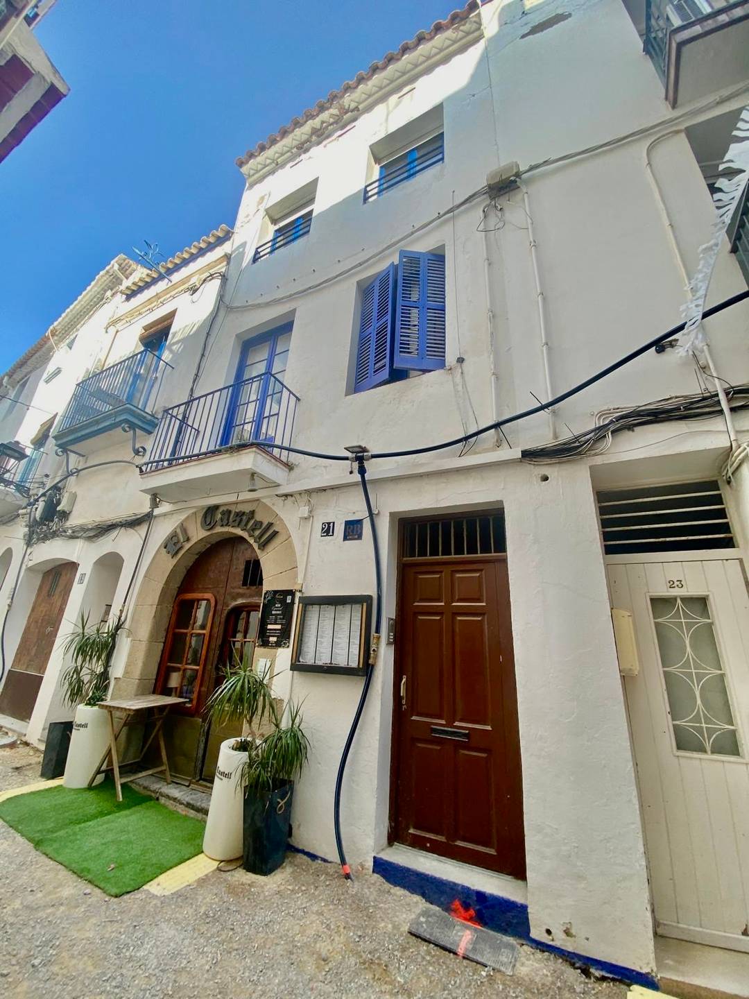 OPPORTUNITY APARTMENT FOR SALE IN SITGES