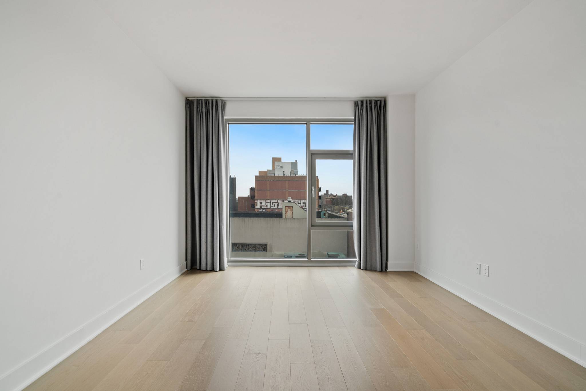 Modern Building--2 Bed/2 Bath--W/D-In Unit