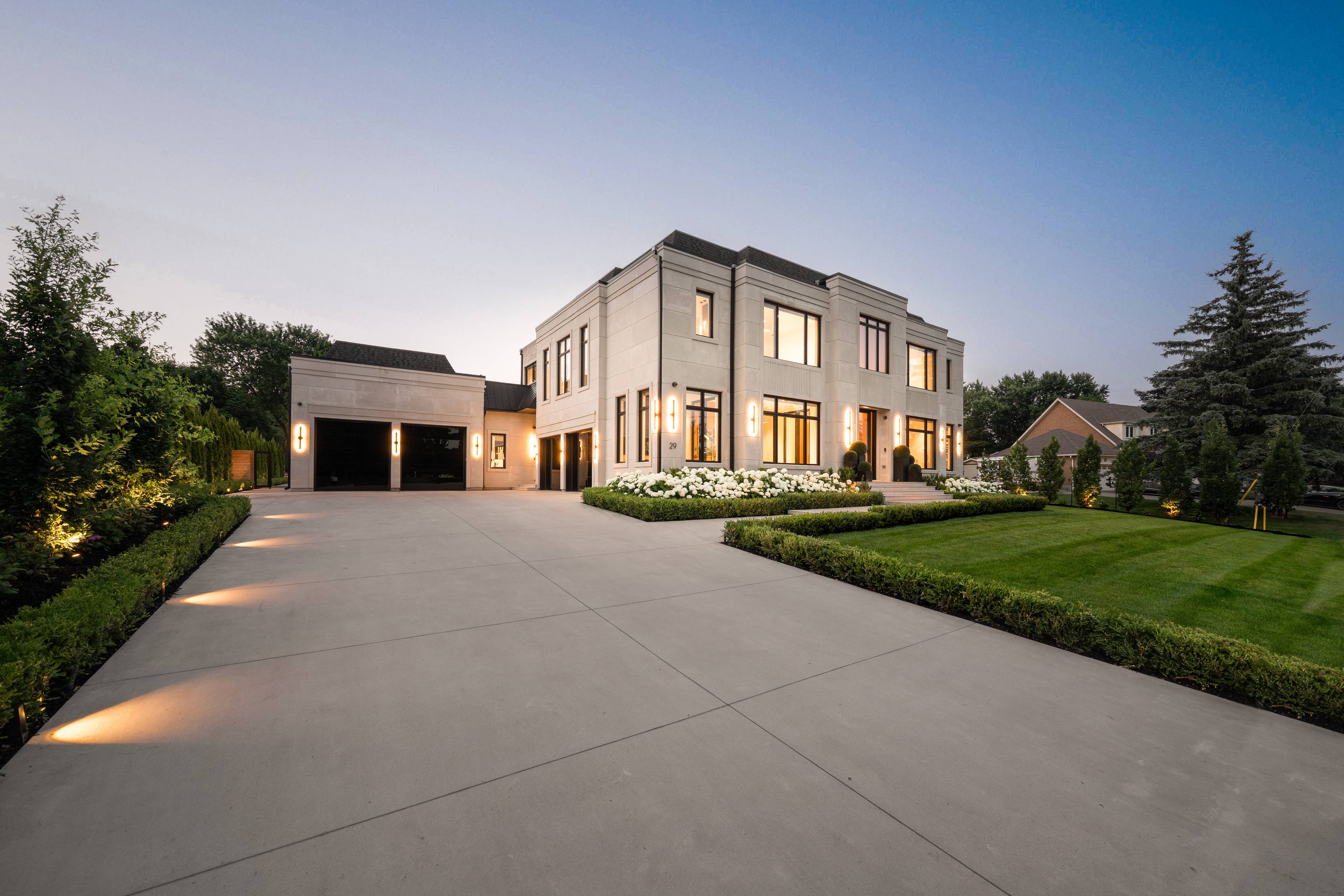 29 Greenside Dr