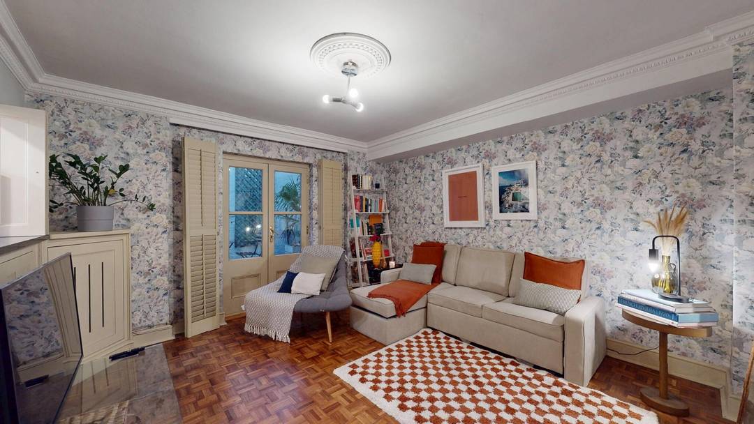 Stylish Ground Floor Apartment with Private Garden – Holland Park, W11