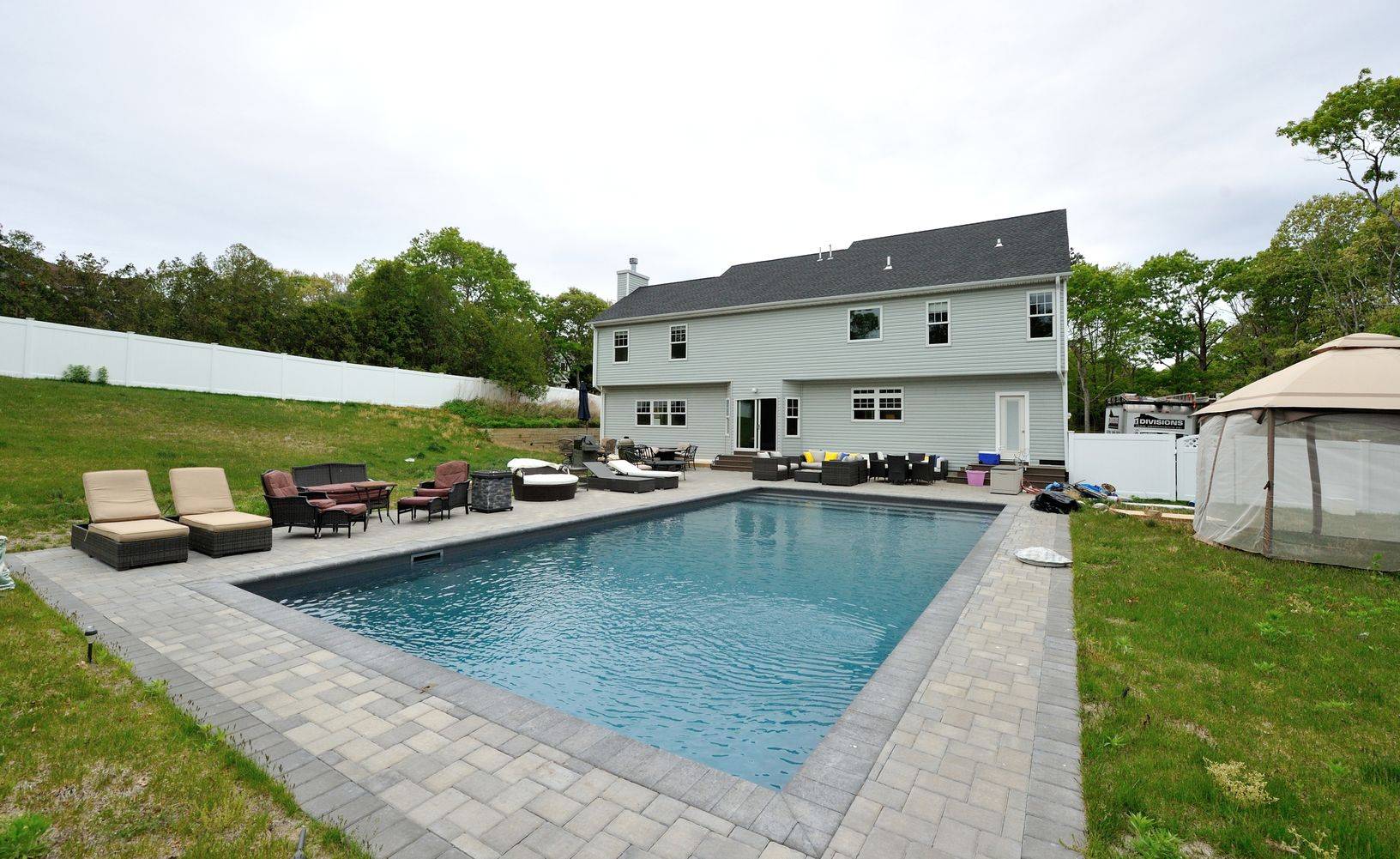 Amazing 7 Bedroom Home in Hampton Bays!