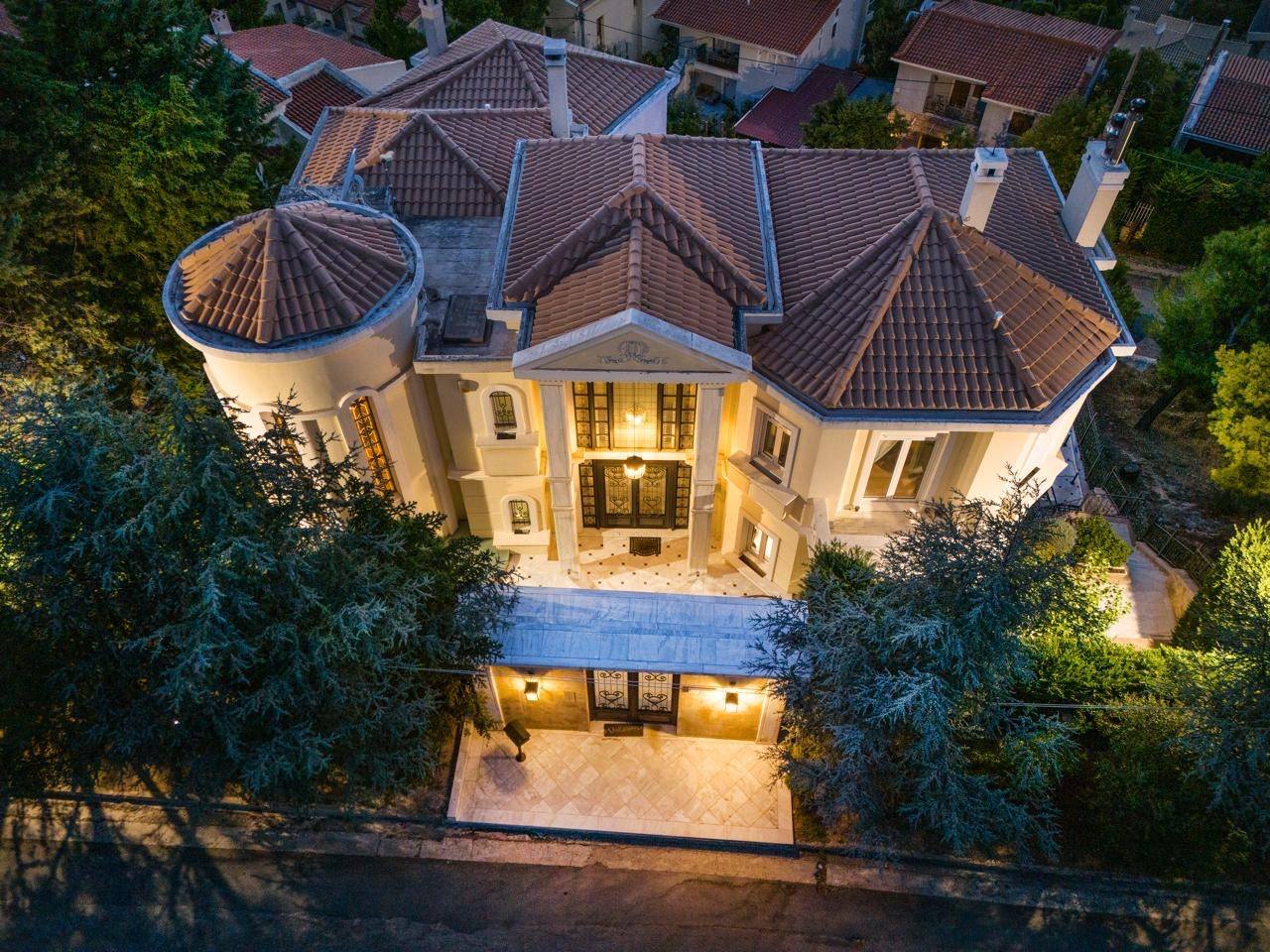 Five-Story Luxury Manor in Dionysos, Athens