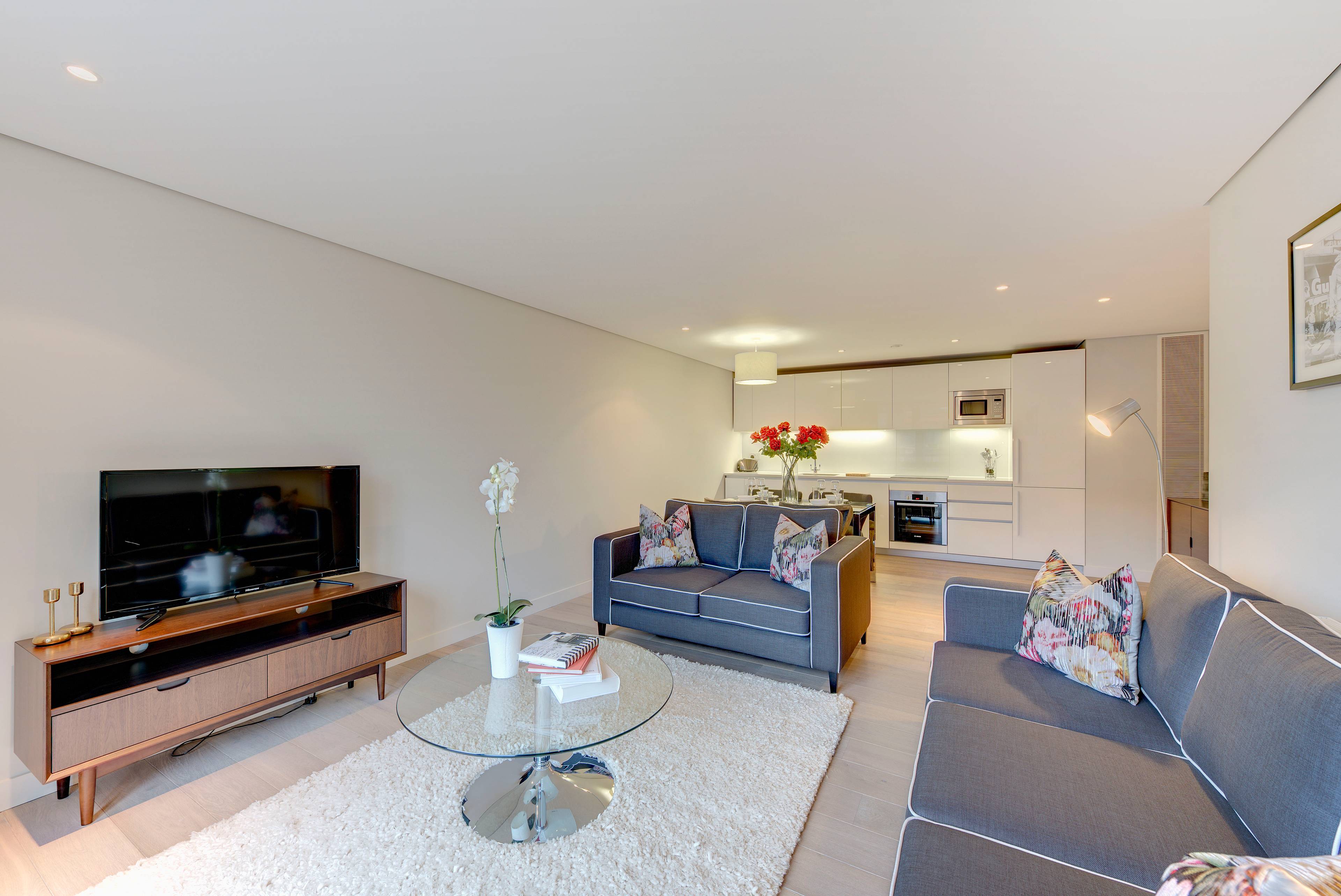 Stunning three bedroom apartment - Paddington