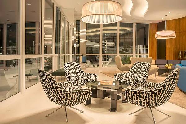 NO FEE, 3 BEDS/3 BATH IN LUXURY FINANCIAL DISTRICT BUILDING, W/D IN UNIT