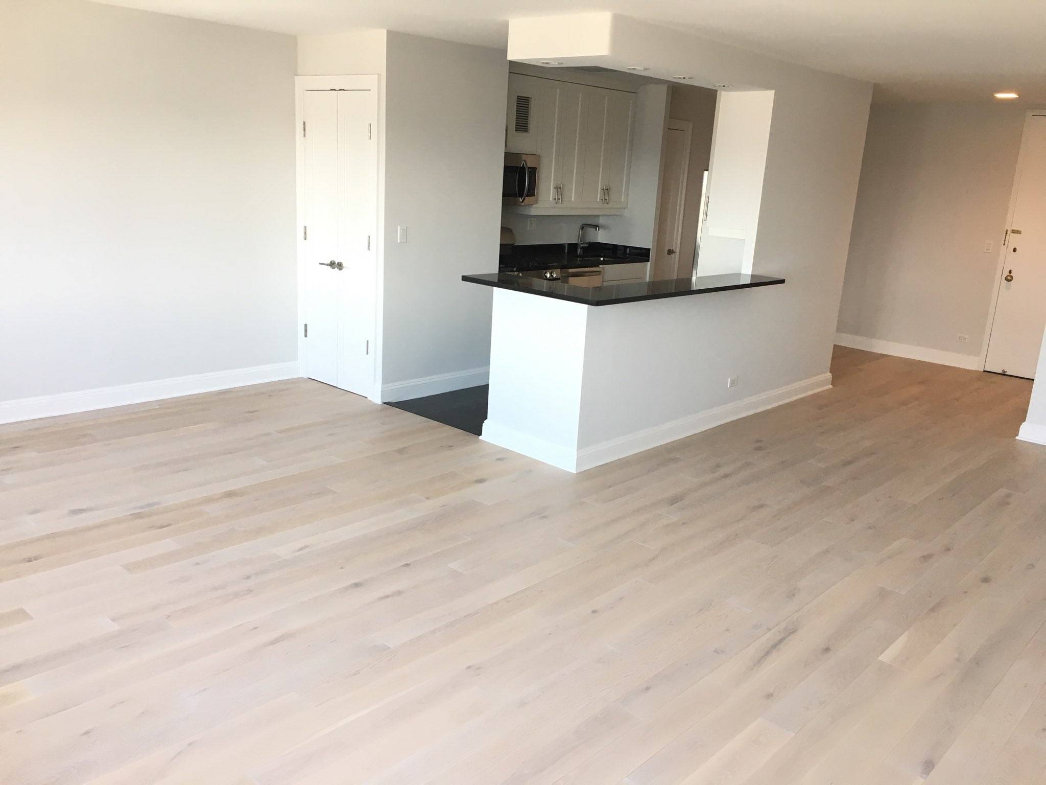Spacious One Bed in the Heart of Lincoln Center, Steps to Central Park... NO FEE