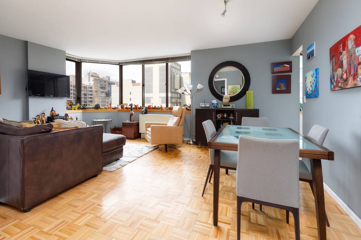 PERFECT 2 bed/ 2 bath Apartment in Luxury Flatiron Building, AMENITIES!