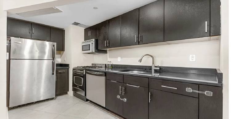 Bright 2BR Condo Rental in East Harlem