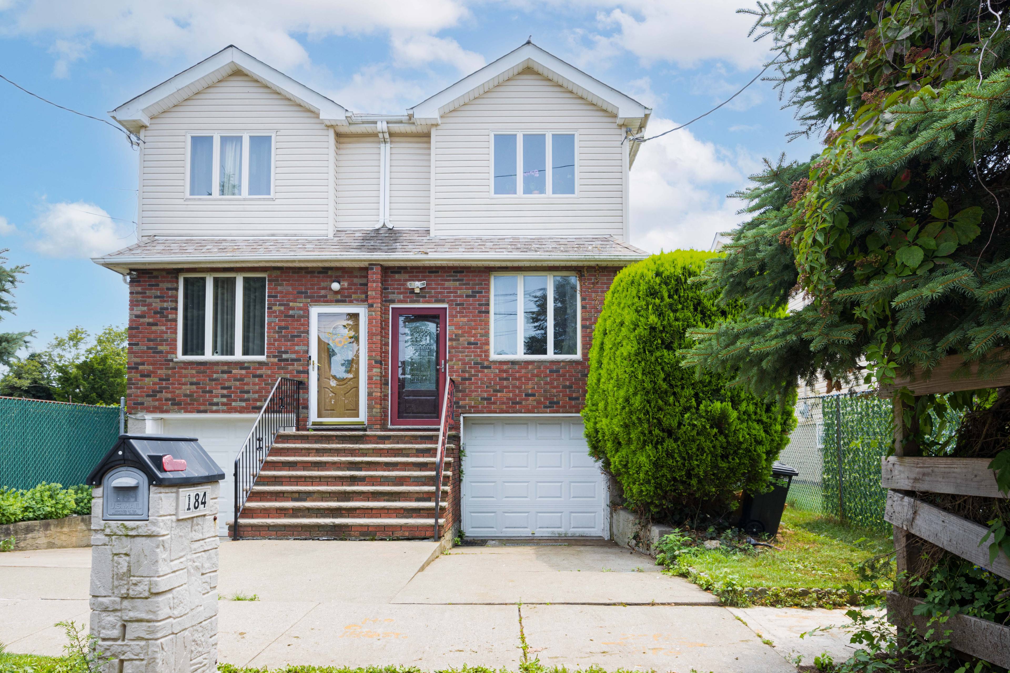 Newly Renovated Semi-Attached Single Family