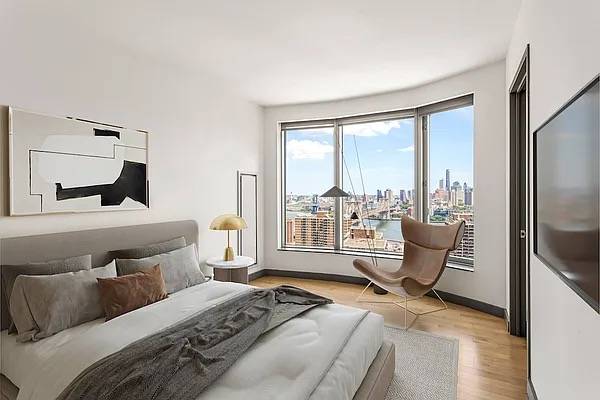 NO FEE, FANTASTIC 2 BEDS/ 2 BATHS APARTMENT IN FINANCIAL DISTRICT
