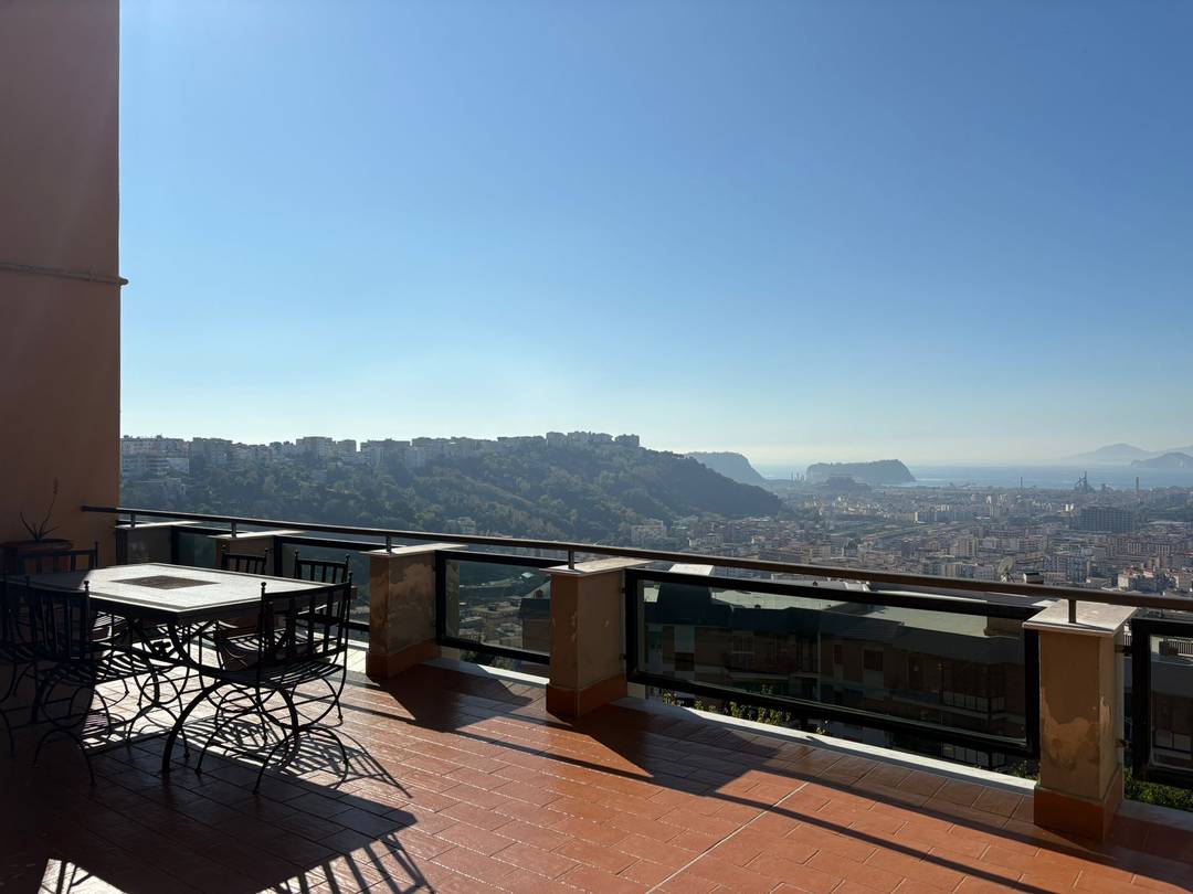 Elegant Apartment in Posillipo, Naples