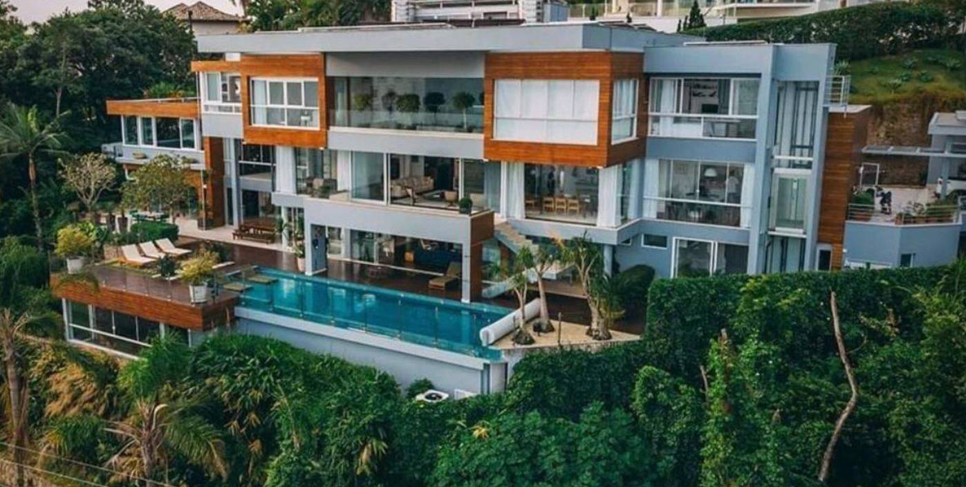 Outstanding Mansion in Florianópolis