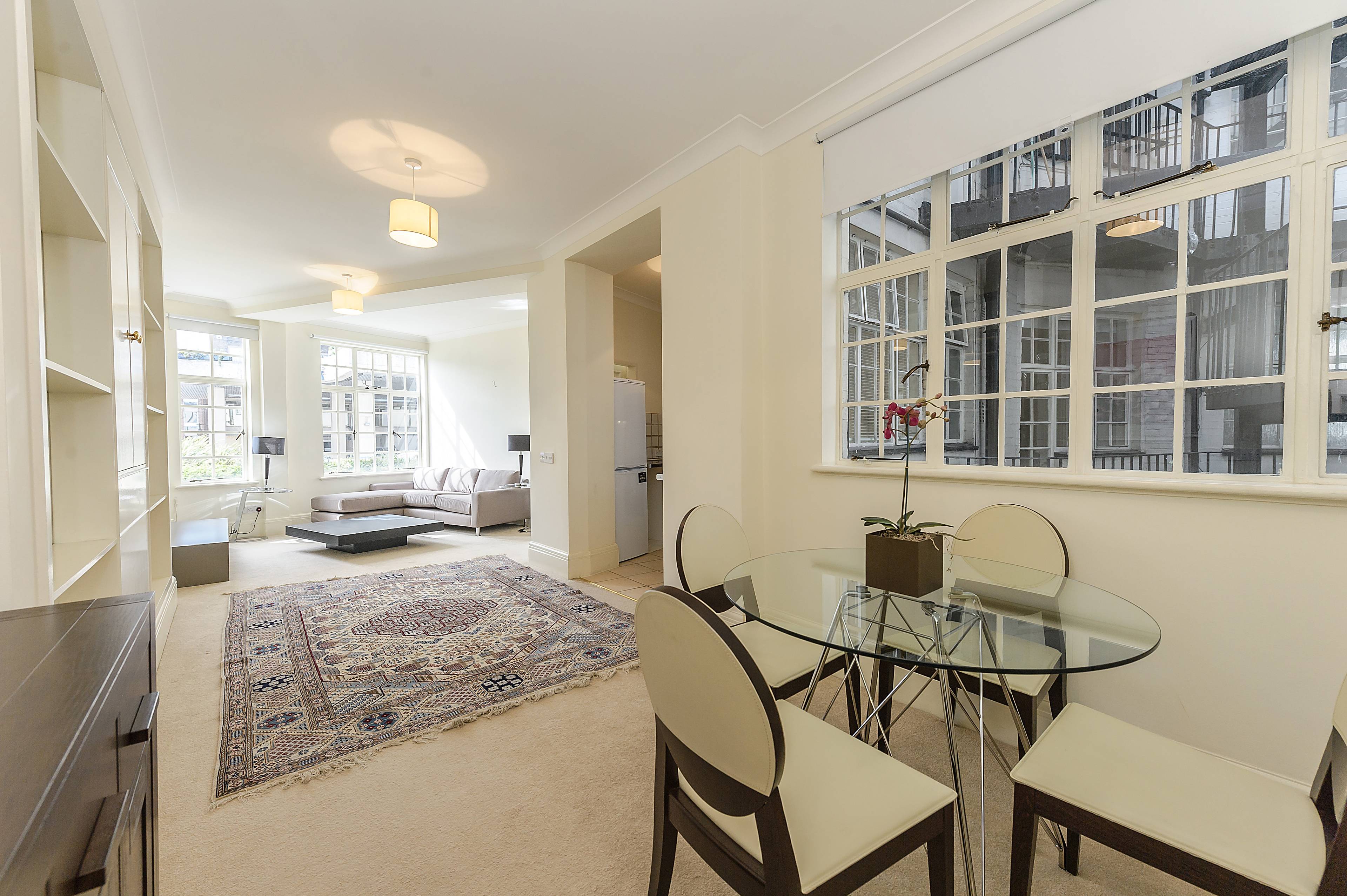 2 BD Apartment at Strathmore Court, St John's Wood