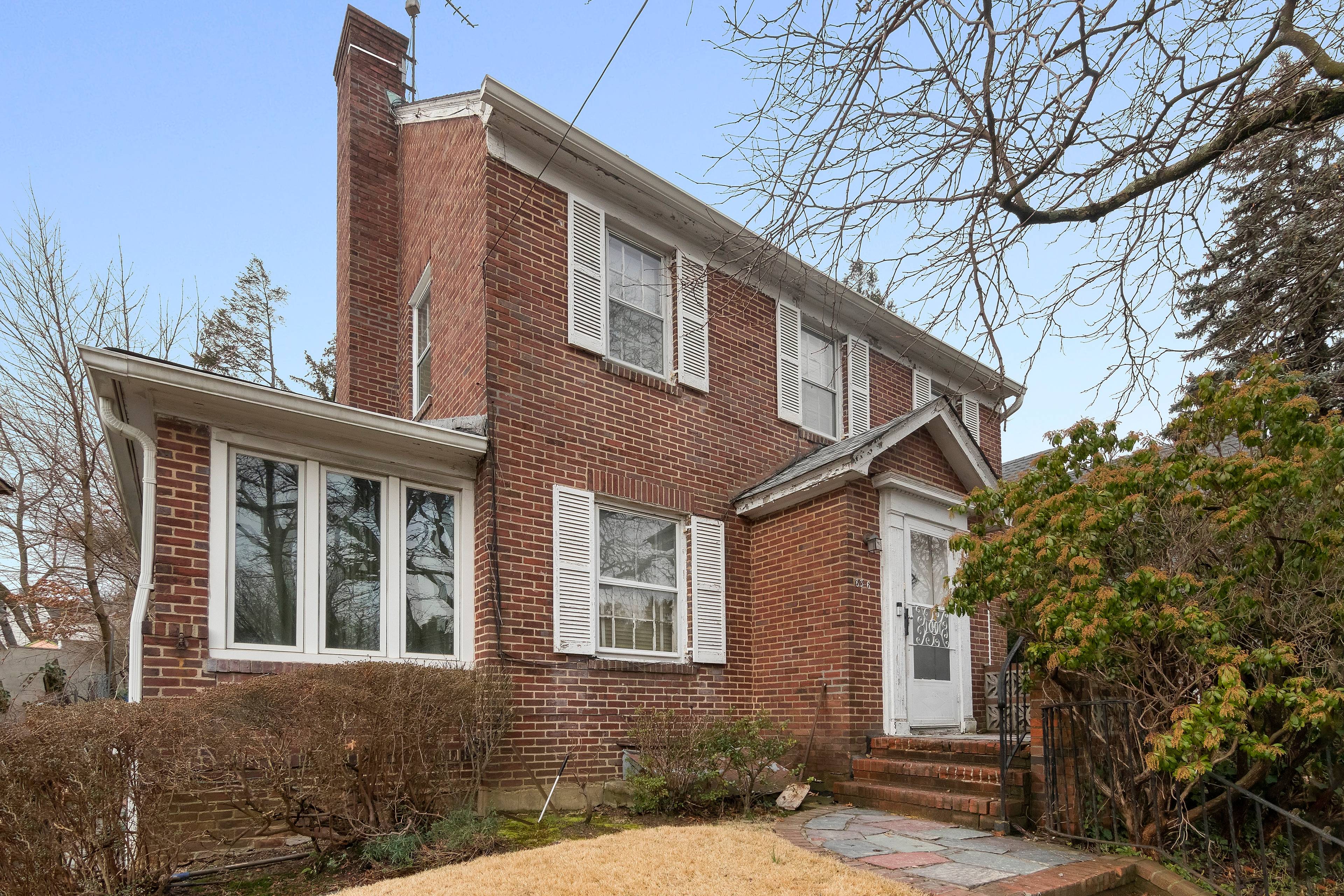 Quaint Jamaica Estates Single Family Home