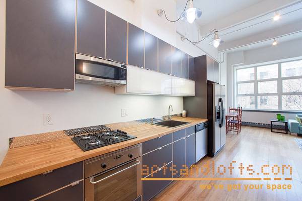 Gem in heart of Ridgewood