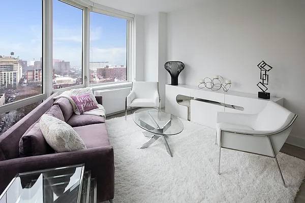 No Fee Gorgeous 2 Bed/1 Bath 86 Fleet Place #24R