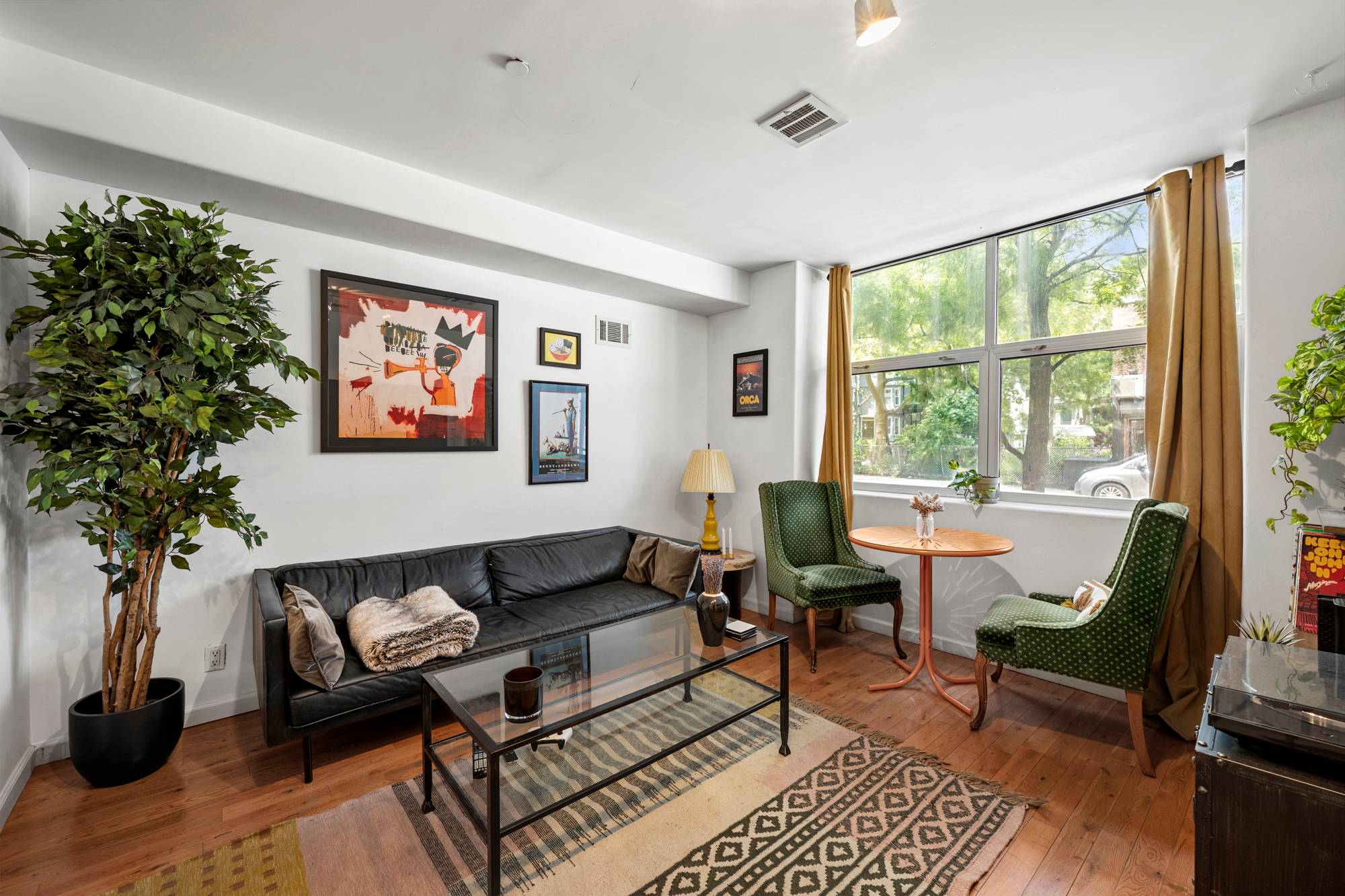 868 Metropolitan Ave. #1A