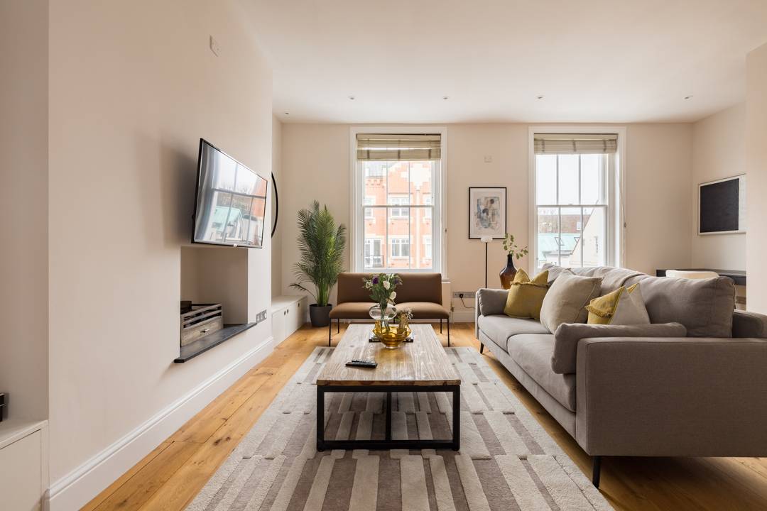 Immaculate and Elegant Two-Bedroom Duplex in the Heart of Chelsea