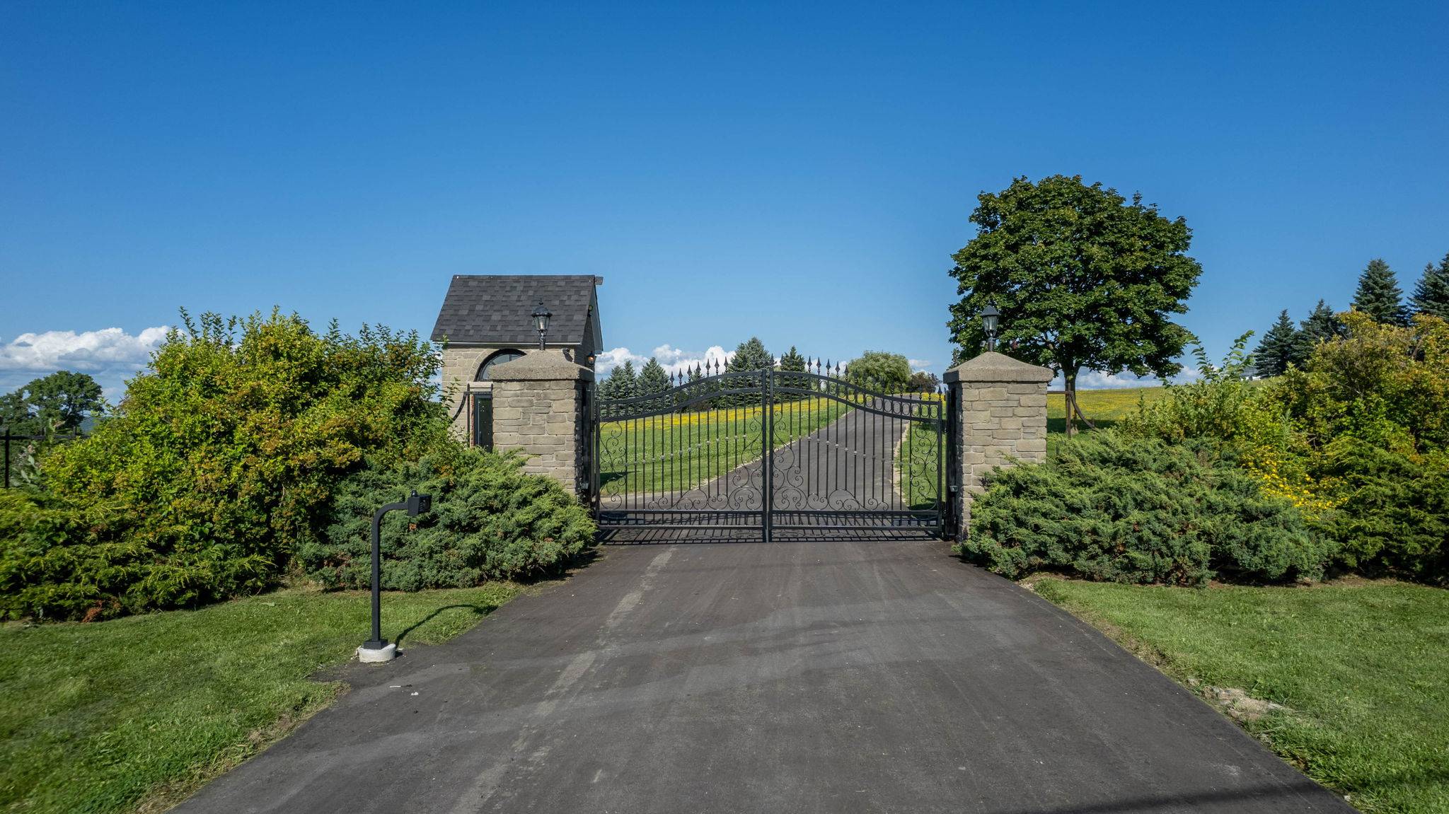 26 Rolling Acres in King Township