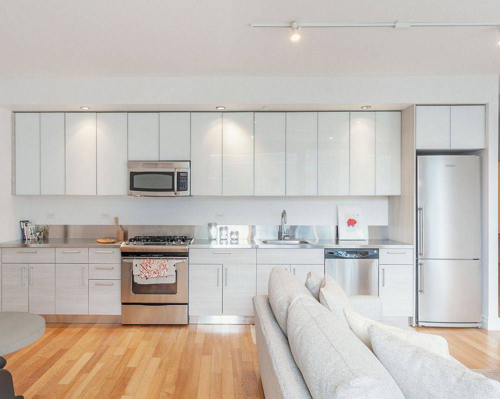 No Fee | Hell's Kitchen 1bed/1bath Apartment Full Service Luxury Building | Washer/Dryer In-Unit