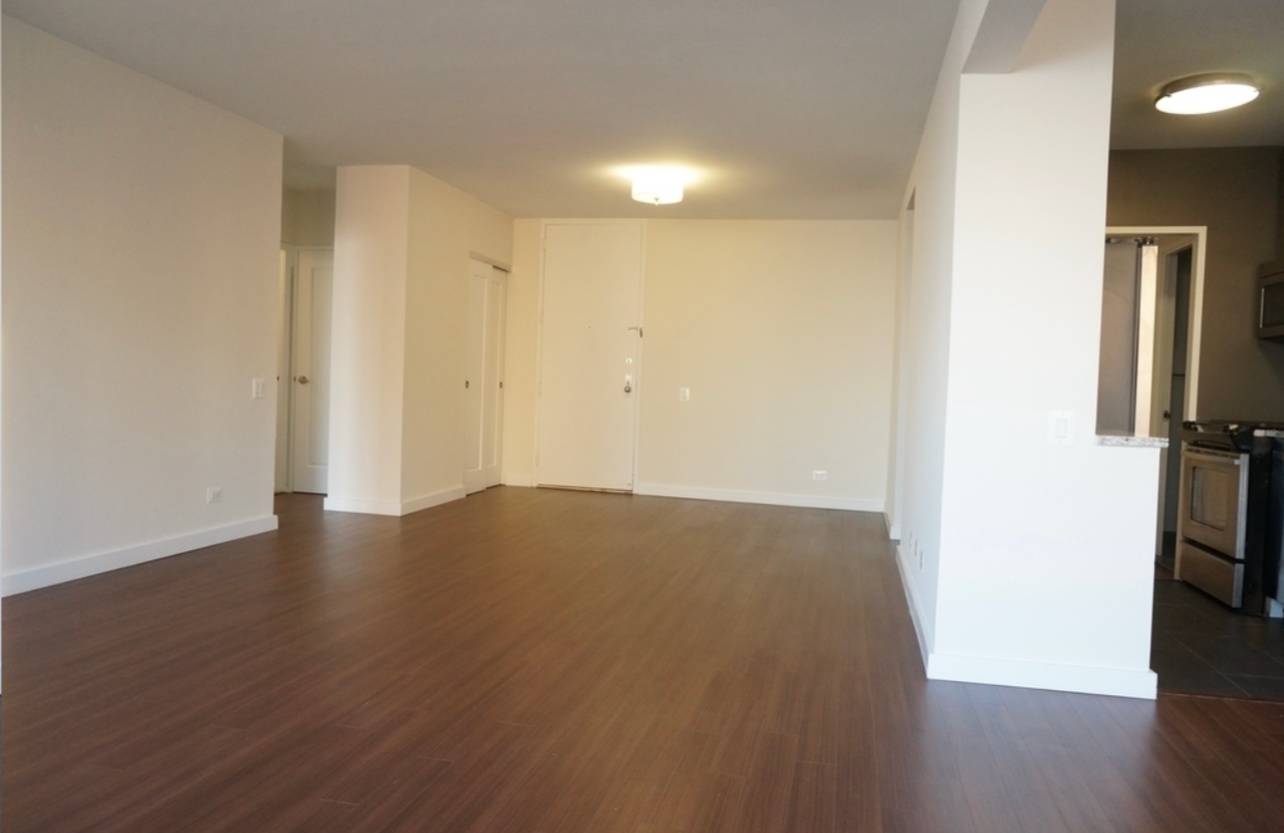 NO FEE! East Murray Hill 1 BED/1.5 Bath
