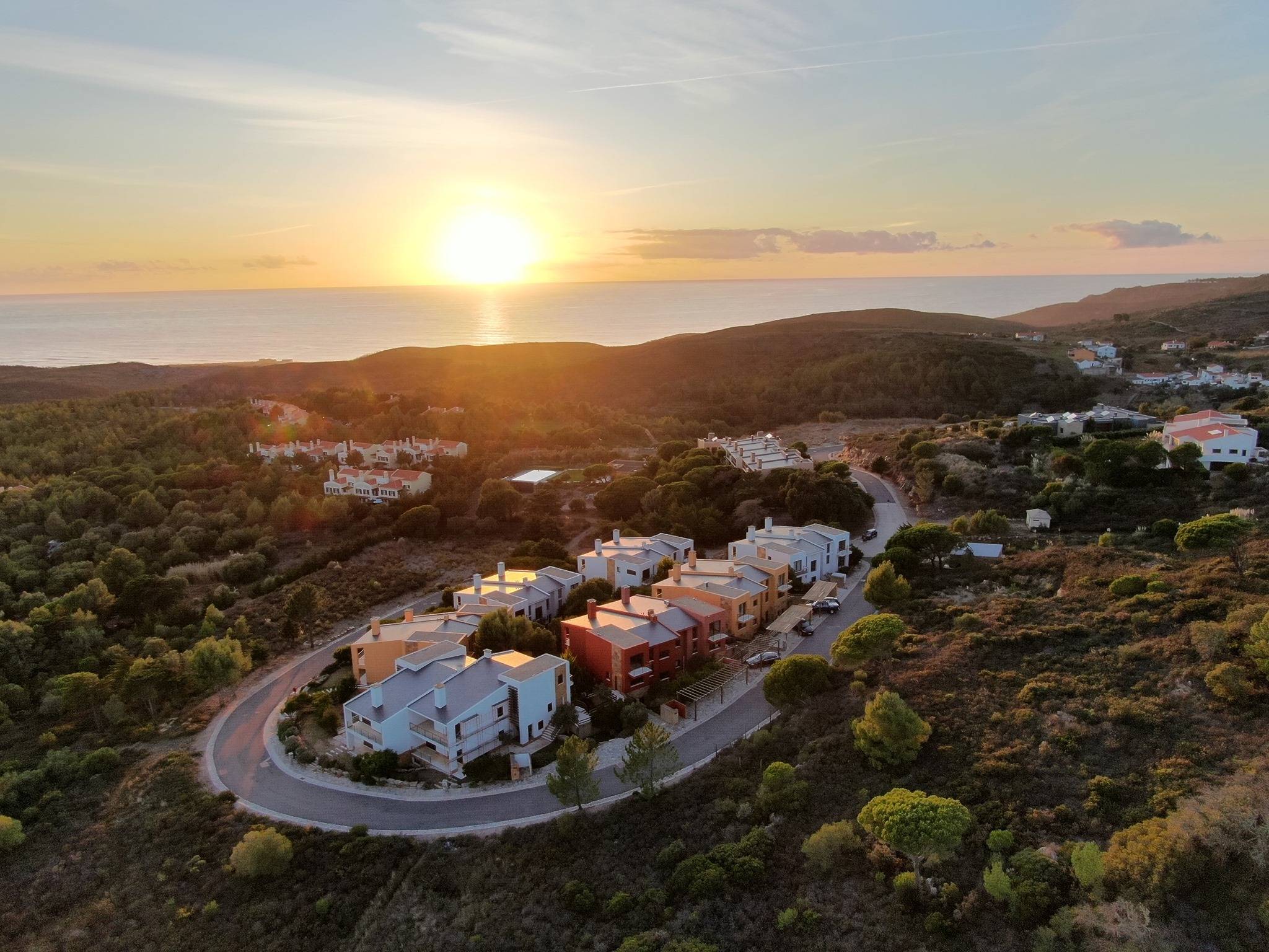 Pine Ocean Villa in Marinha Guincho