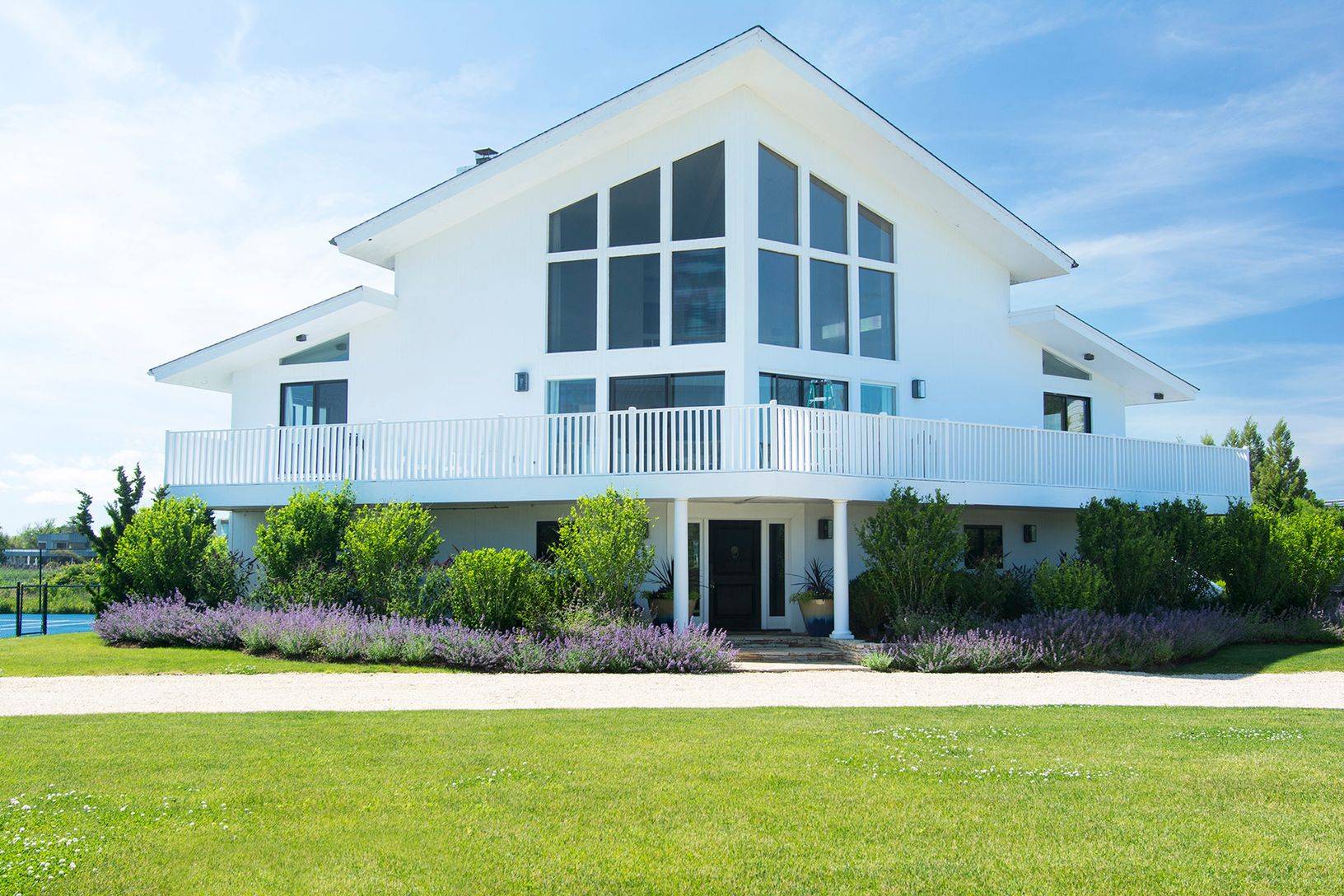 150 Mid Ocean Drive