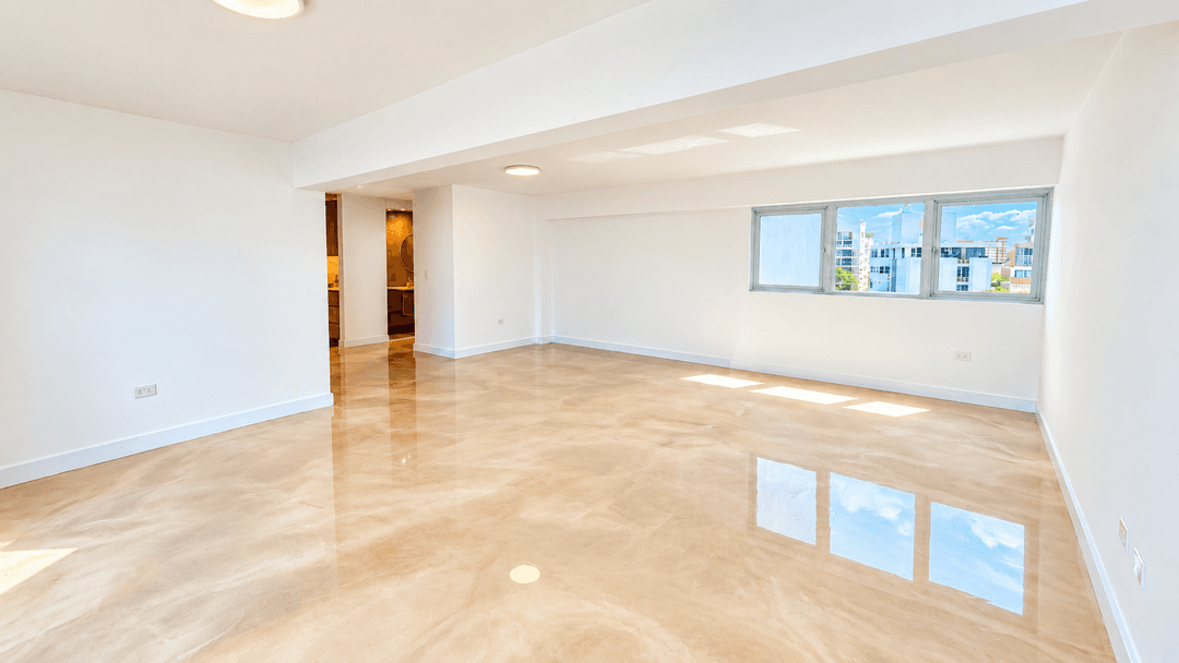 1360 Ashford Avenue | Residence 903