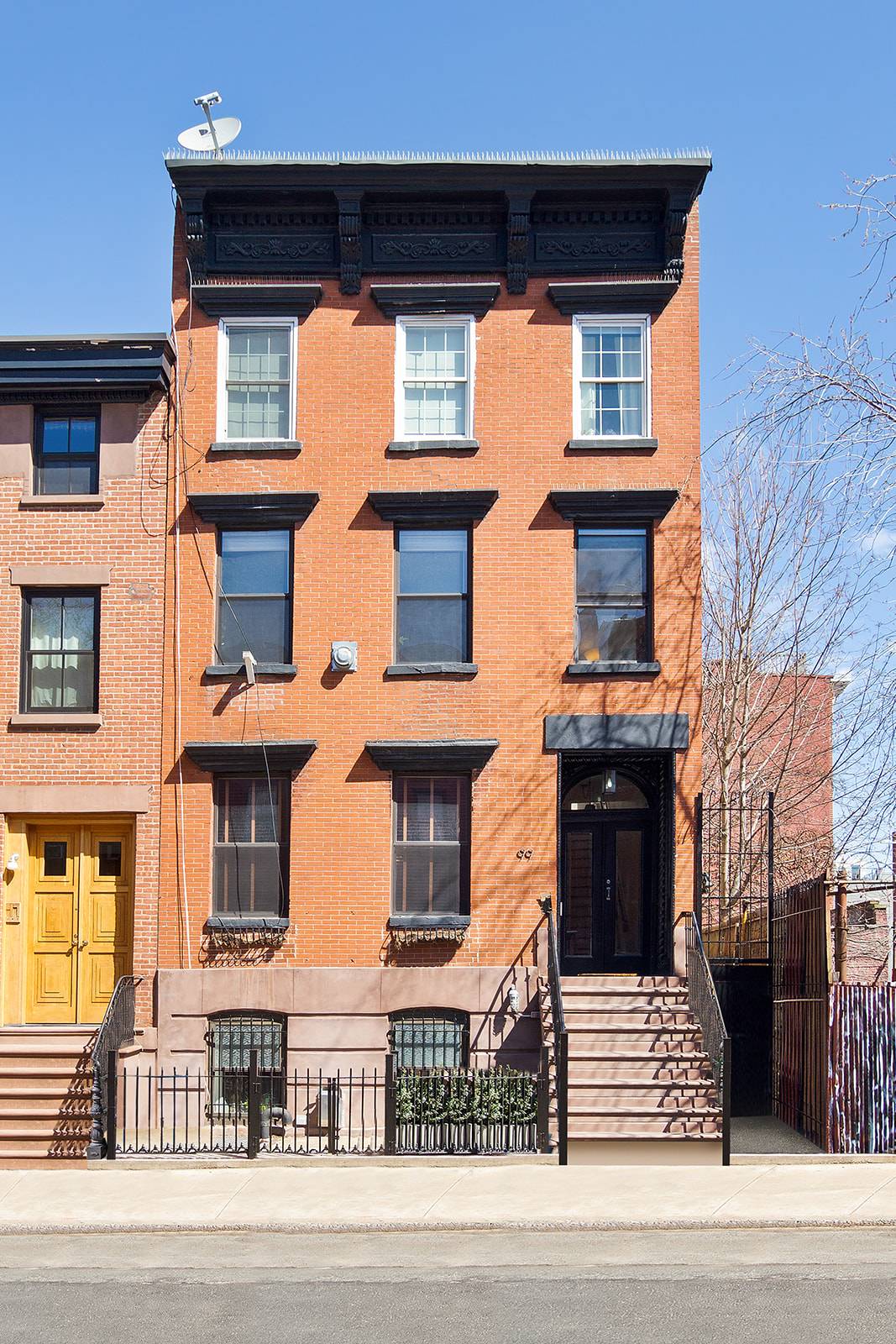 ONE OF A KIND RENTAL IN PRIME WILLIAMSBURG