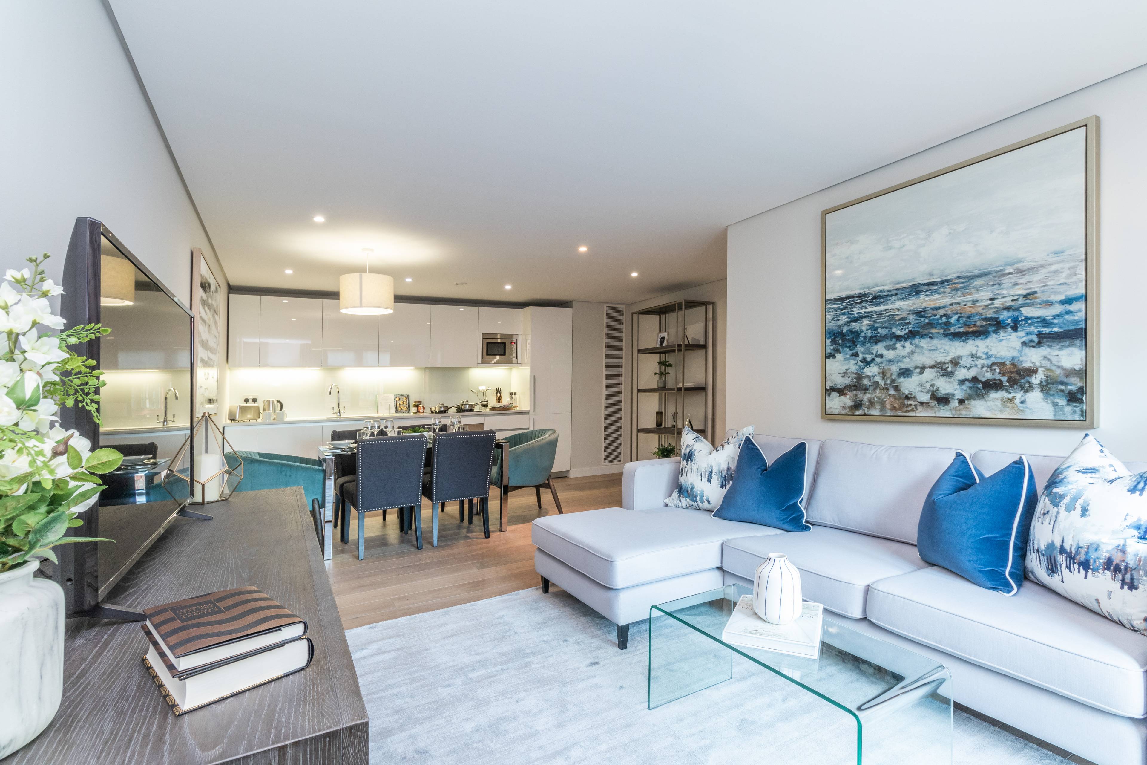 3 Bedroom Interior-Designed Apartment to Rent in London