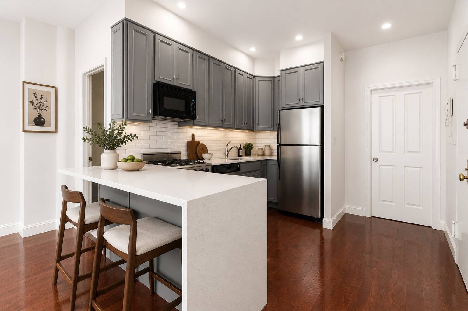 Renovated doorman 1br coop in the heart of NoMad