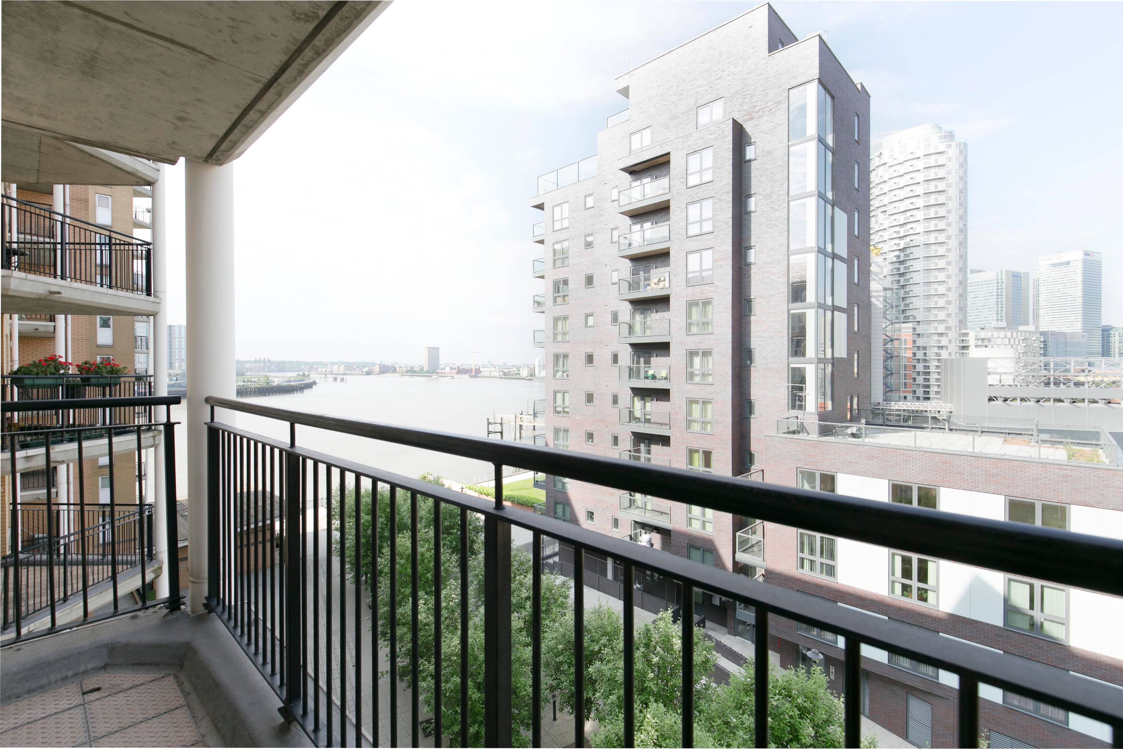 Fabulous One Bedroom Apartment with River & City Views & Underground Parking