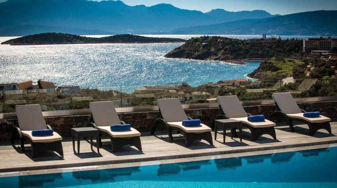 5 Bedroom Luxury Villa in Agios Nikolaos