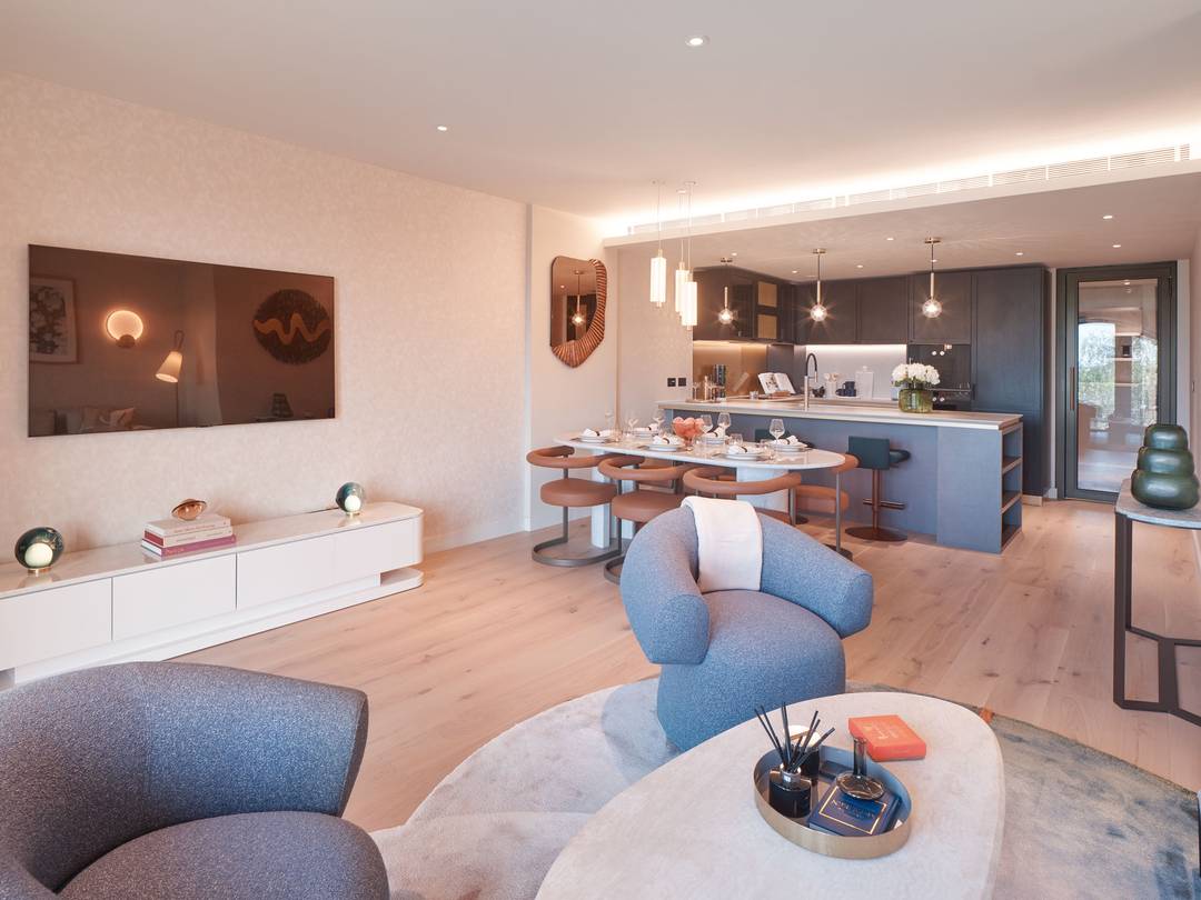 Three Bedroom Apartment at The Powerhouse, Chelsea Waterfront, London SW10