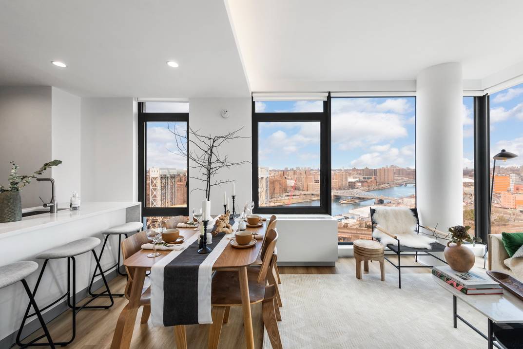 BRAND NEW, LUXURY 2 BEDROOM RENTAL AT THE ARCHES +NYC