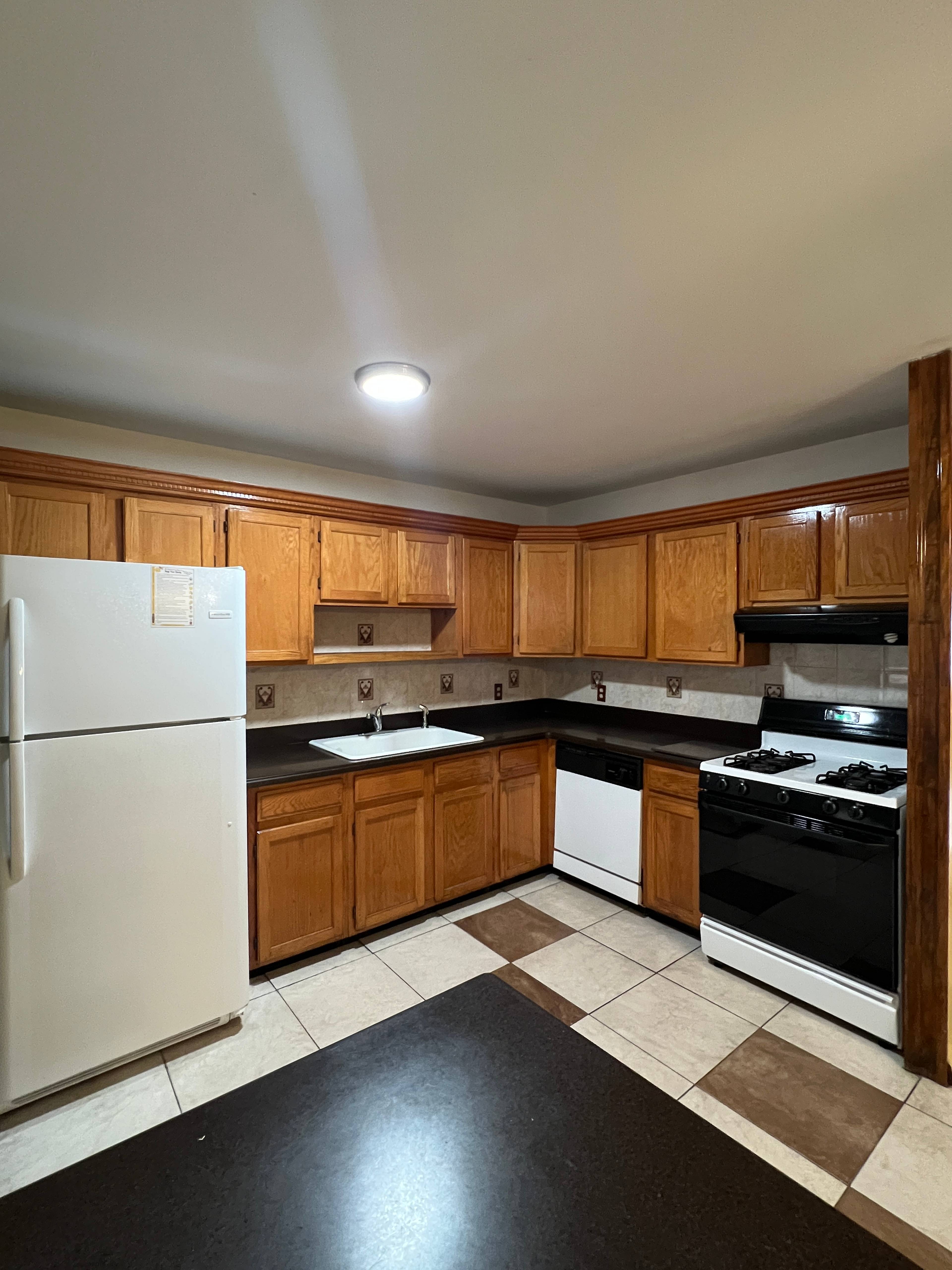 Lovely 3-bedroom apartment in Brooklyn
