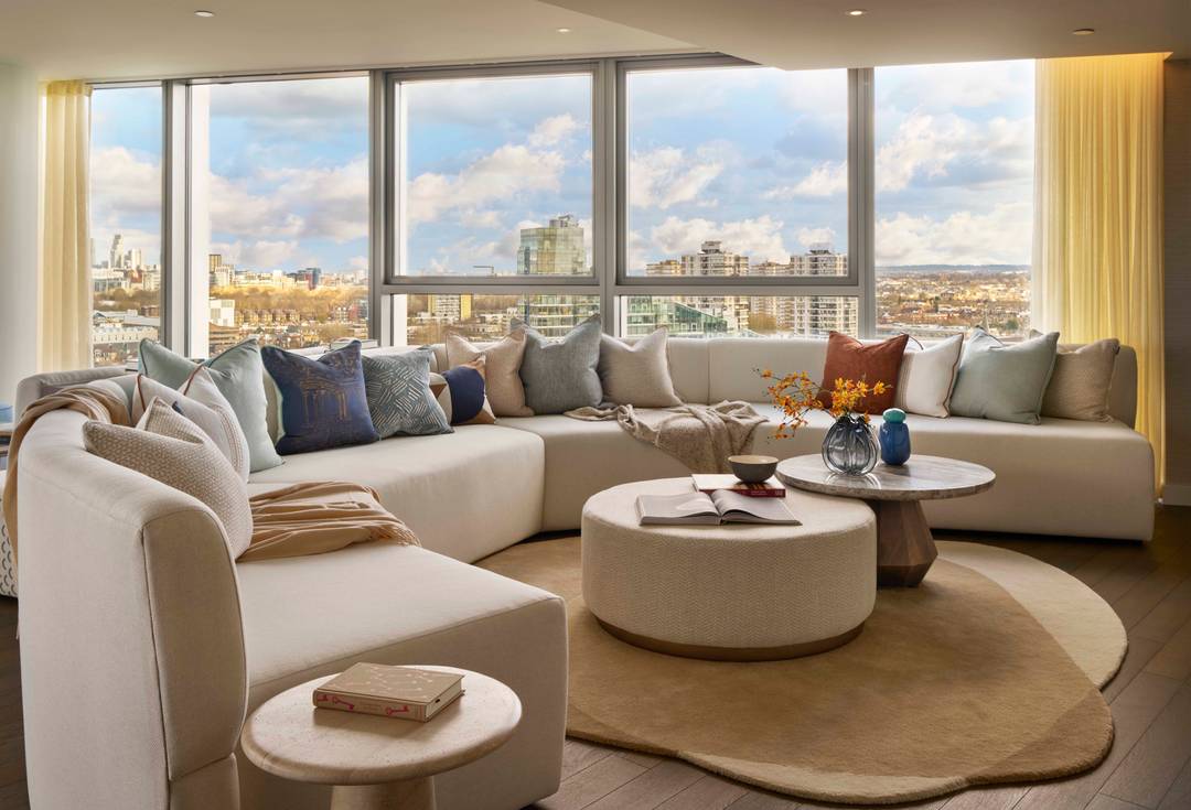Four bedroom lateral apartment in the iconic Tower East, Chelsea Waterfront, London