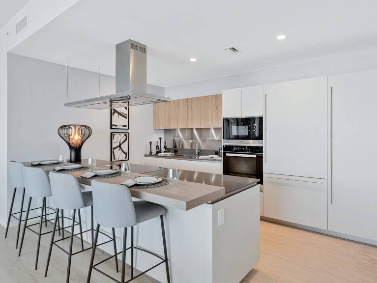 Miami Brickell Flatiron Stunning Penthouse