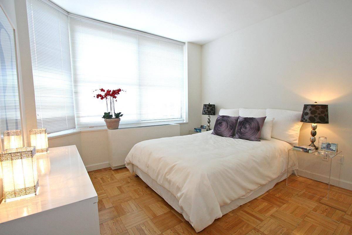 Luxury 2bed/2bath Unit, Bright and Spacious, Tibeca, W/D in Unit, Beautiful Views