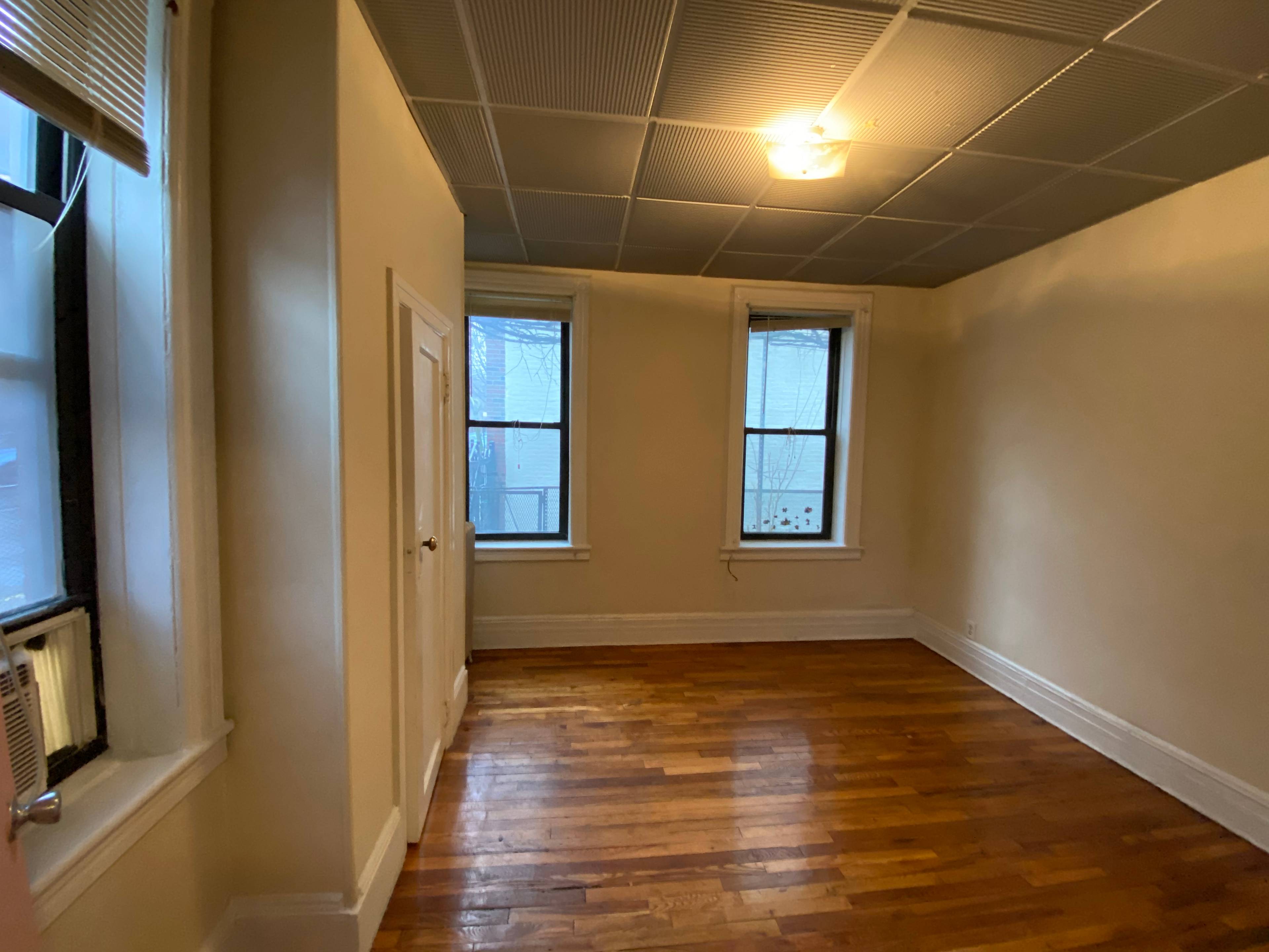 Astoria: Rent Stabilized 1 Bedroom Between 30th Ave & Broadway
