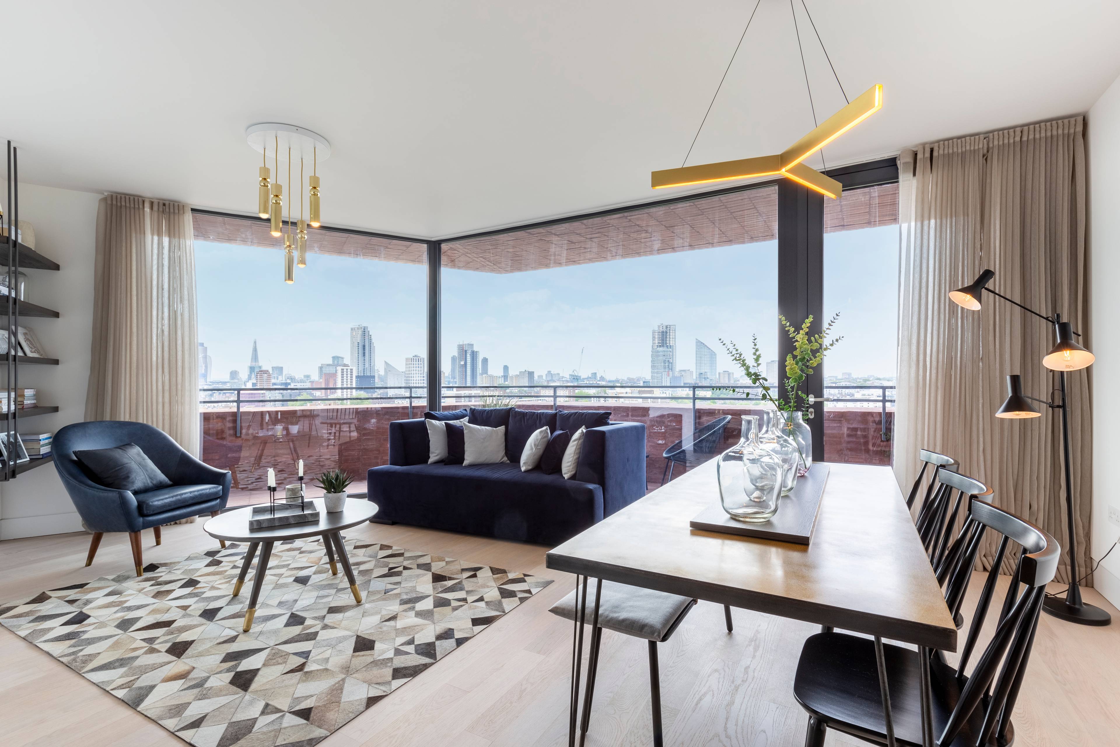 NEW DEVELOPMENT: ANTHOLOGY HOXTON PRESS - PENN STREET