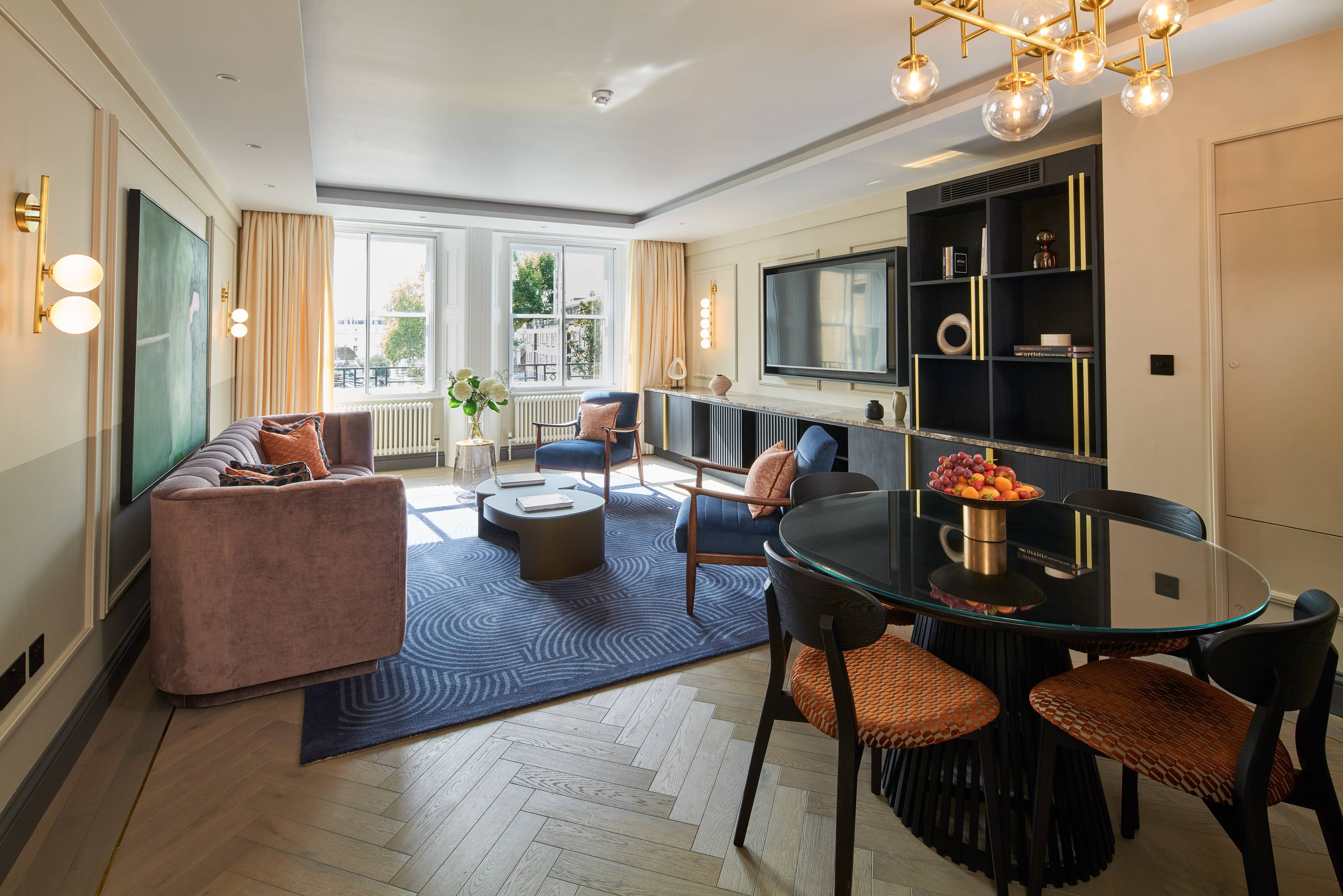 Deluxe Second-Floor Two-Bedroom Serviced Apartment in a Palatial Kensington Residence