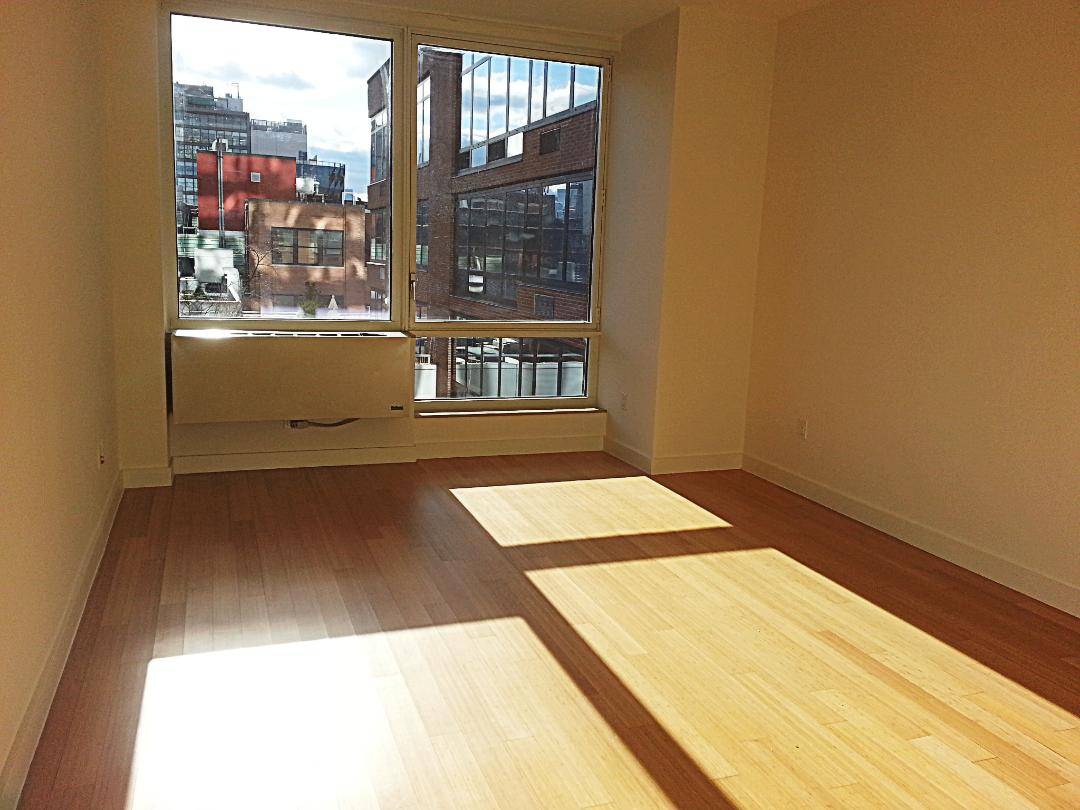 The  High Line Caledonia  Sunny Quiet Spacious Best Luxury  One Bedroom White Glove Condo w Garage, Sundeck, Equinox, Soul Cycle & Much More