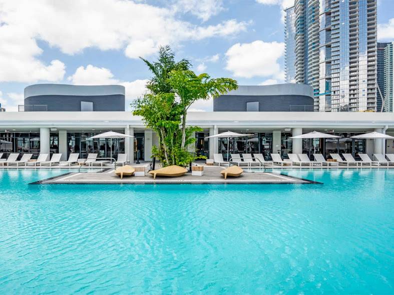Downtown Miami| Great Location| 2 MONTHS FREE| 1br/1ba| 679 SF