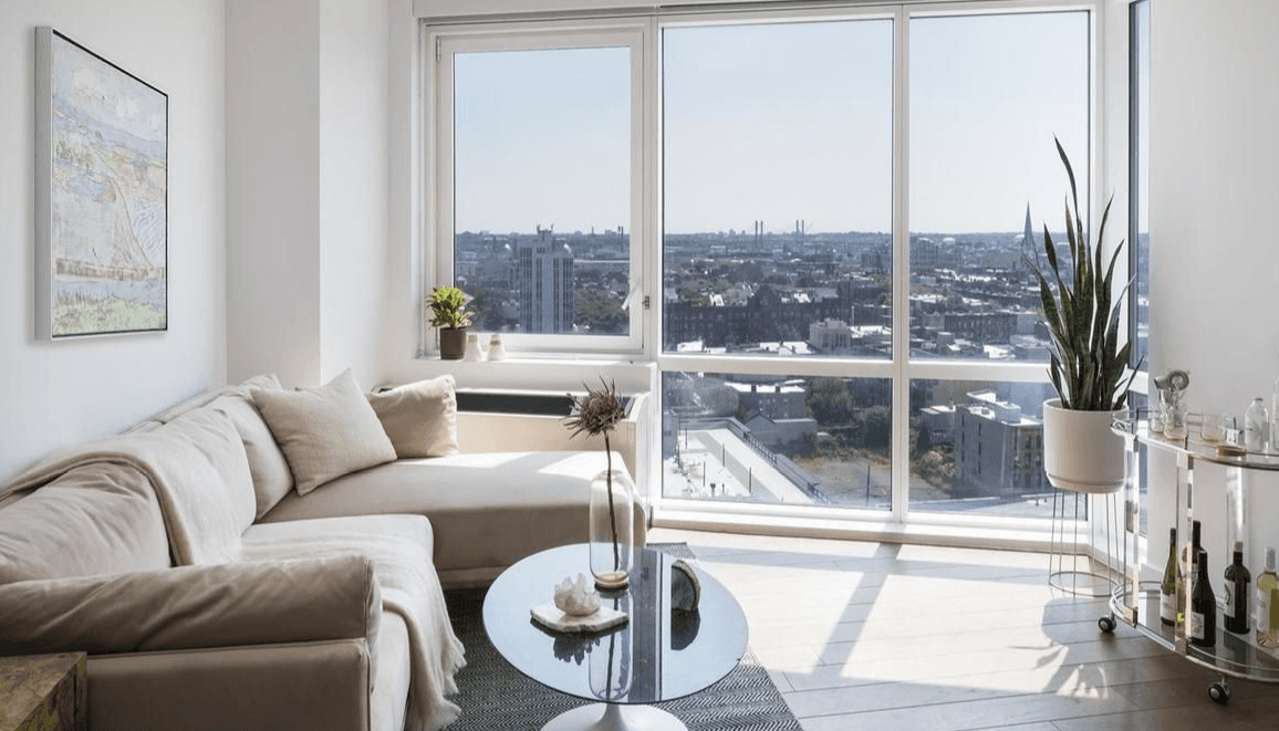 Luxury Studio in the heart of Greenpoint! No Fee!